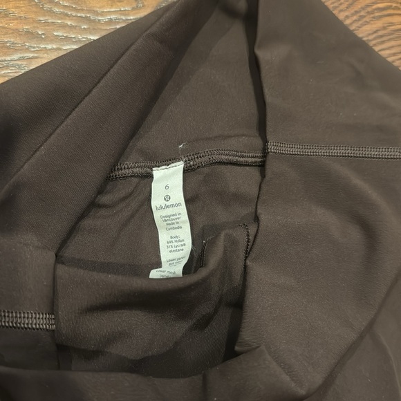 Lululemon. Brown, Align leggings. Worn less than a handful of times. - Picture 2 of 3
